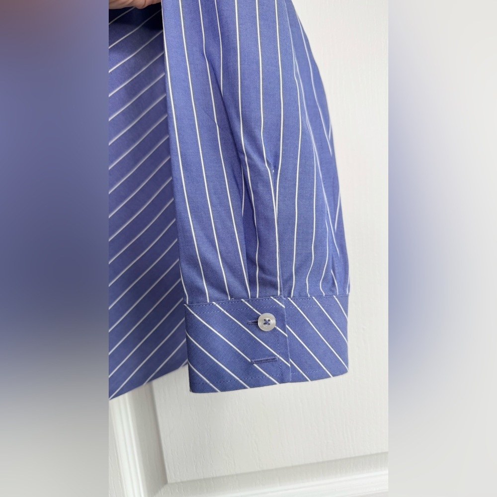 Chico’s Shirts No Iron All Season Coolmax Striped Blue White cotton Size 2 New - Picture 5 of 12